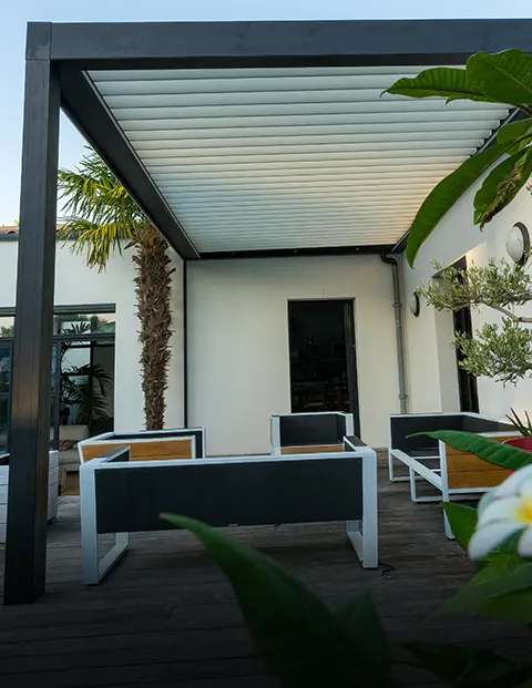 Pergola bioclimatique